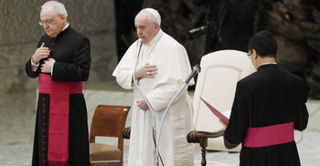 Francis becomes 1st pope to endorse same-sex civil unions