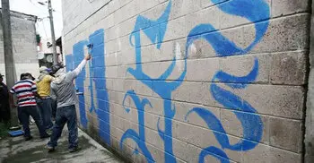 Over 700 gang members in Central America arrested in US