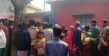 শৌচাগারে মিললো শিশুর মরদেহ