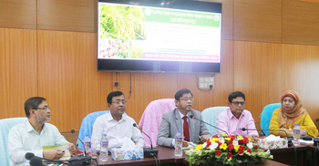 ‘তিনবছরেই তেলের আমদানি ৪০ শতাংশ কমিয়ে আনা সম্ভব’