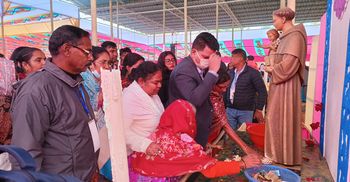 ‘সাধু আন্তনির কাছে প্রার্থনায় হারানো জিনিস ফিরে পাওয়া যায়’