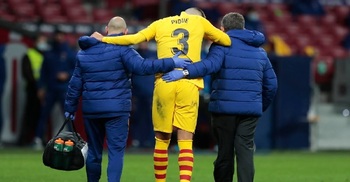 Barca pain deepens as Pique, Roberto set for long layoffs