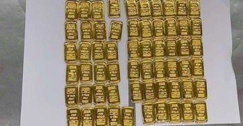 60 gold bars seized at Dhaka Airport