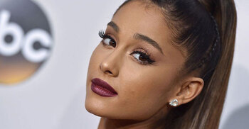 Ariana Grande announces engagement to Dalton Gomez