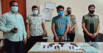 সিরাজগঞ্জে ৩টি পিস্তলসহ যুবক আটক