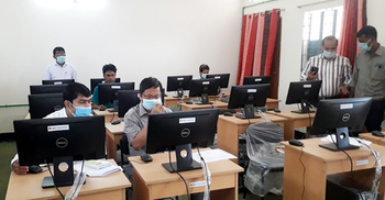 বিদ্যালয়ে ল্যাব স্থাপনে যুবলীগ নেতার অনিয়মের অভিযোগ, তদন্তে কমিটি