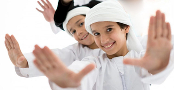 পুরুষের যেভাবে কাপড় পরা হারাম