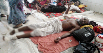 হামলার পর মৃত ভেবে হাসপাতালে ফেলে গেলো প্রতিপক্ষ