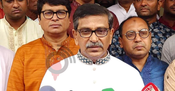 খালেদার মুখে গণতন্ত্রের কথা শোভা পায় না: হানিফ