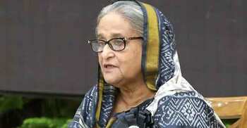 PM slams BNP for hurricane lamp movement