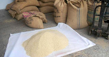 সরকারি চাল বিতরণকালে হামলা, মারধর