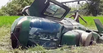 Training helicopter makes emergency landing in Nawabganj