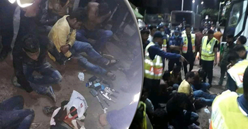 যাত্রী সেজে বাসে ওঠা ৭ ডাকাতকে ধরলো পুলিশ