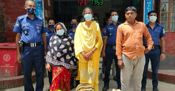 কারাভোগের পর ফেরত গেলেন তিন ভারতীয়