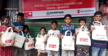 ফরিদপুরে যৌনপল্লীর ৫০০ শিশু পেলো পুষ্টিকর খাদ্যসামগ্রী