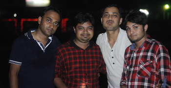 কক্সবাজার সৈকতে এক মায়াবী সন্ধ্যায়