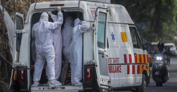 India's coronavirus death toll crosses 200,000