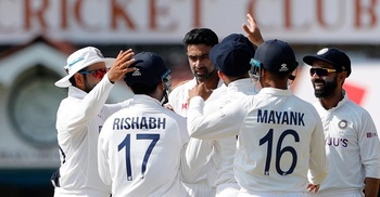 India beat England by 317 runs to level Test series at 1-1