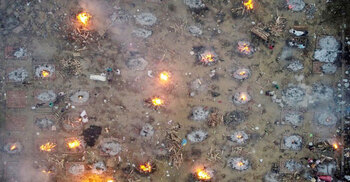 India Covid crisis: Hospitals buckle under record surge