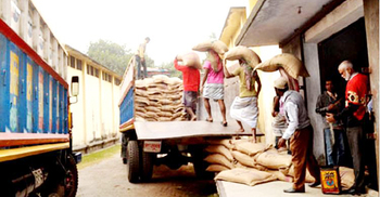 ঈশ্বরদীতে ধান-চাল সরবরাহে আগ্রহ নেই মিলারদের