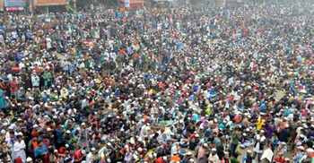 ‘আমিন আমিন’ ধ্বনিতে প্রকম্পিত তুরাগ তীর