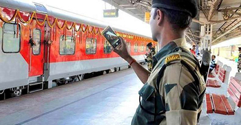 মৈত্রী এক্সপ্রেসে থাকছে না বিএসএফ, নিরাপত্তা দেবে কে?