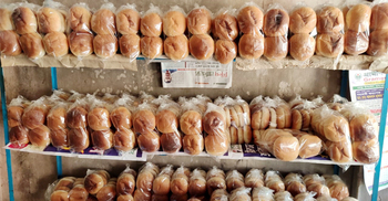 দাম না বাড়লেও ছোট হয়েছে ৫ টাকার বনরুটির সাইজ