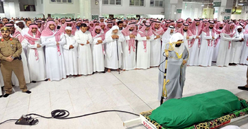 জানাজায় বেশি মানুষ উপস্থিতির উপকারিতা কী?