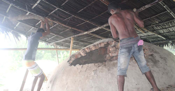 অভয়নগরে কয়লা তৈরির কারখানায় অভিযান, ভেঙে দেয়া হলো চুল্লি