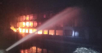 যাত্রীবাহী লঞ্চে ভয়াবহ আগুন, ১৬ জনের মরদেহ উদ্ধার