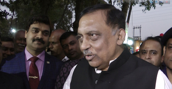 দেশকে অকার্যকর রাষ্ট্রে পরিণত করতে পুলিশ বক্সে হামলা