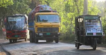 Eight road accidents take place in Jhenidah each week