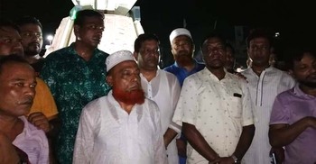 যুবলীগ নেতা হত্যা: লক্ষ্মীপুরে মধ্যরাতে বিক্ষোভ