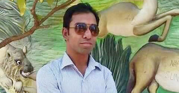 অটোরিকশায় চার্জ দিতে গিয়ে চালকের মৃত্যু