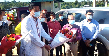 আড়াই লাখ টাকা অনুদান পেলো ‘পাঠশালা বিন্দু থেকে’