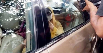 Khaleda Zia returns home from hospital