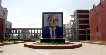 করোনা শুনে হাসপাতাল থেকে পালালেন যুবক, ৪ চিকিৎসক কোয়ারেন্টাইনে