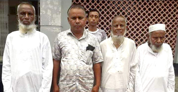 লালমনিরহাটে একঘরে ৩ পরিবার, পড়তে দেয়া হয়নি ঈদের নামাজ