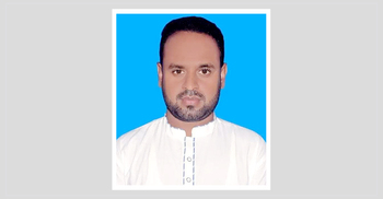 বাবা-মাকে ঘর থেকে বের করে দিলেন ইউপি সদস্য