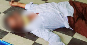 হঠাৎ ঘুরে পড়ে বাস কাউন্টারে যাত্রীর মৃত্যু