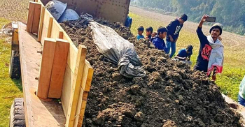 ২৭ বছর পরও কবরে ‘অক্ষত’ মরদেহ!