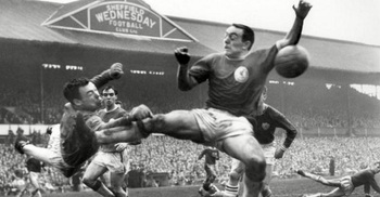Former Liverpool & Scotland forward dies