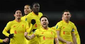 Liverpool beat Arsenal to pile pressure on Man City