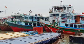 কাঁঠালবাড়ী-শিমুলিয়া রুটে এবার লঞ্চও বন্ধ