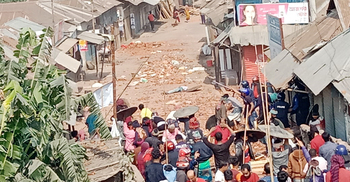 মাদারীপুরে দুই গ্রামবাসীর সংঘর্ষ-ভাঙচুর, আহত অর্ধশত