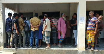 ছাত্রীর শ্লীলতাহানির অভিযোগে মাদরাসা সুপার অবরুদ্ধ