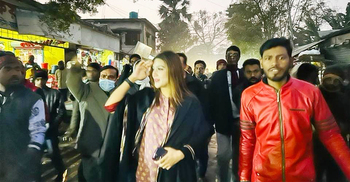 এলাকার উন্নয়নের উপায় বললেন নায়িকা মাহি