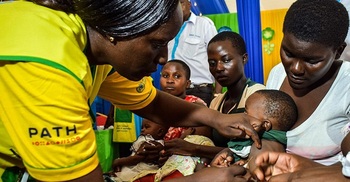 বিশ্বে ম্যালেরিয়ার প্রথম টিকার অনুমোদন