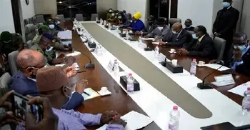 Mali coup leaders meet mediators seeking return to civilian rule
