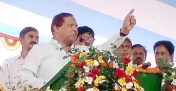 ‘১৩ বছর আগে যে মোটরসাইকেল চালাতো সে আজ প্রাইভেটকার চালায়’